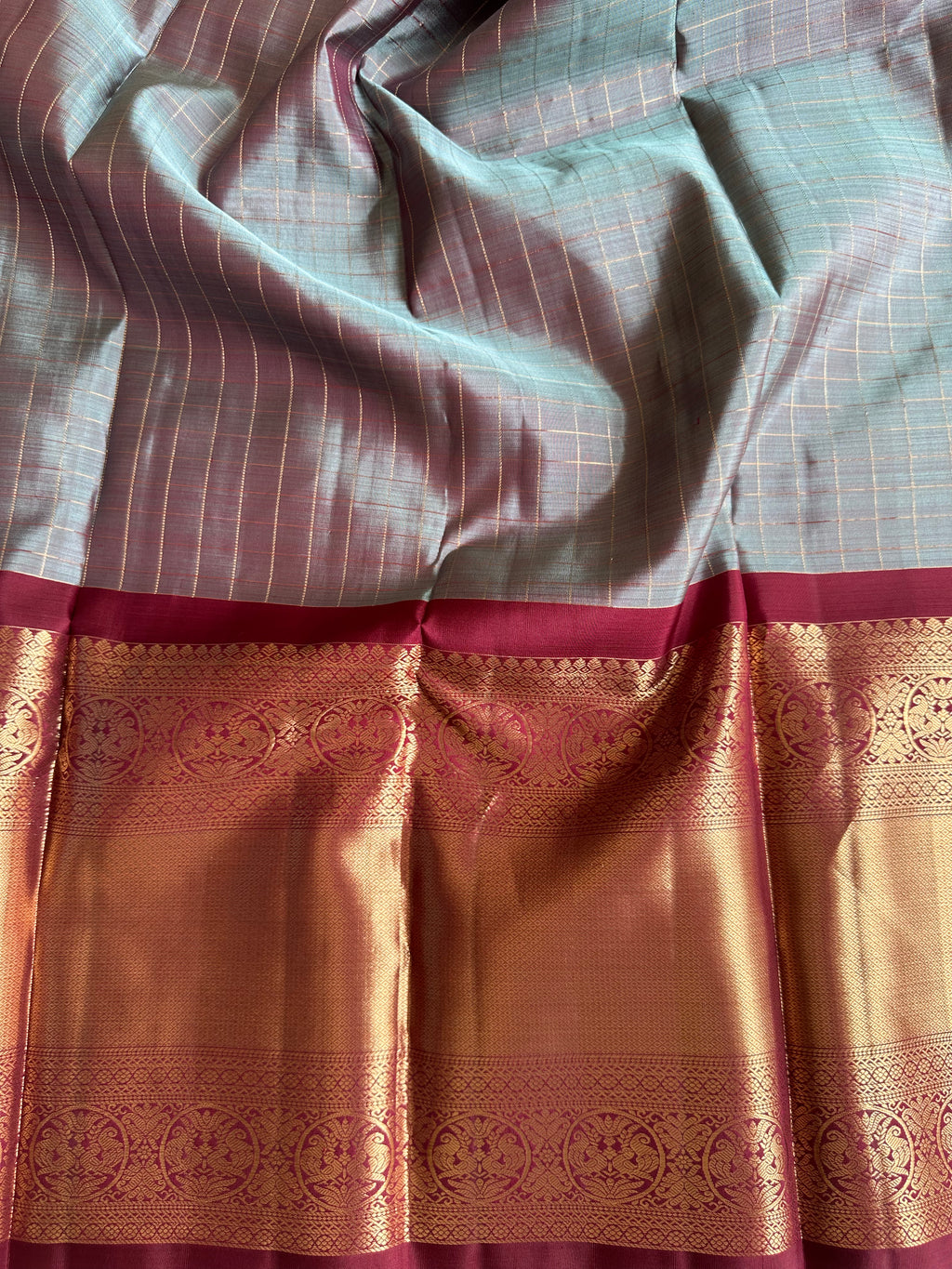 Dual Tone Grey Vintage Kanjivaram Silk Saree