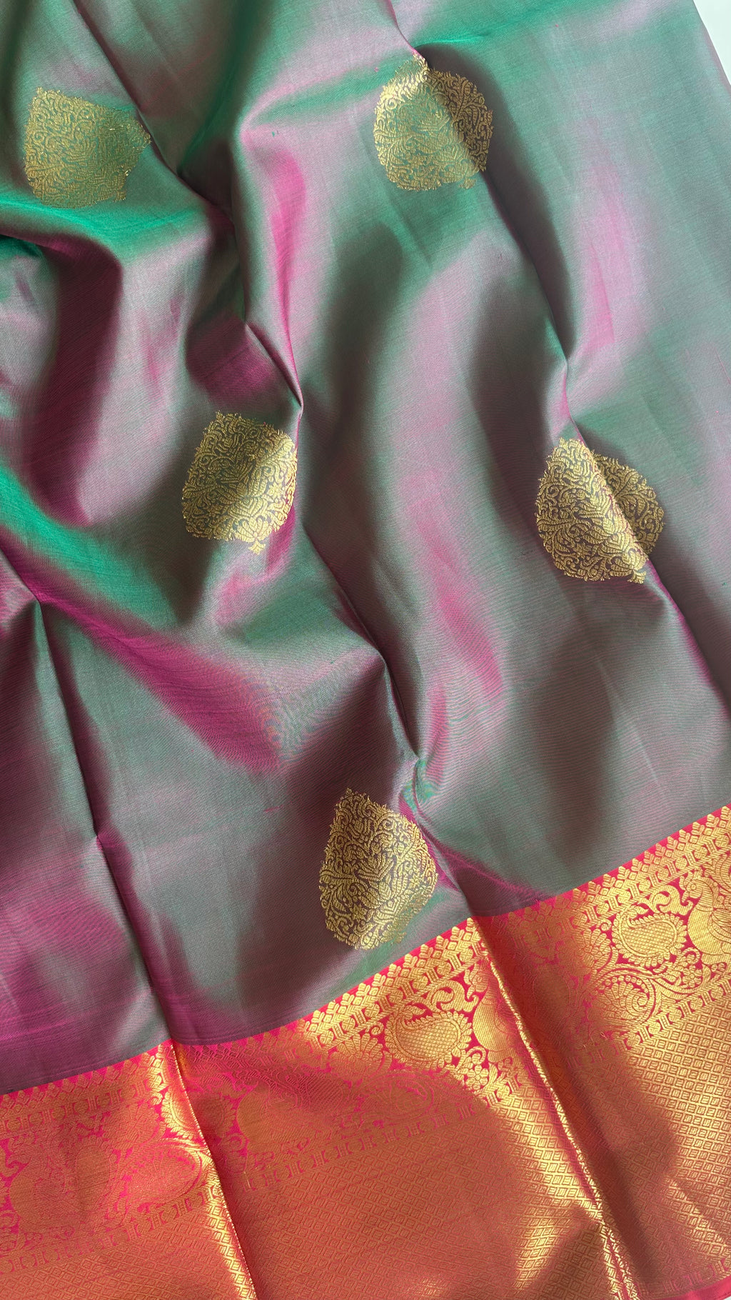 classic kanjiwaram saree