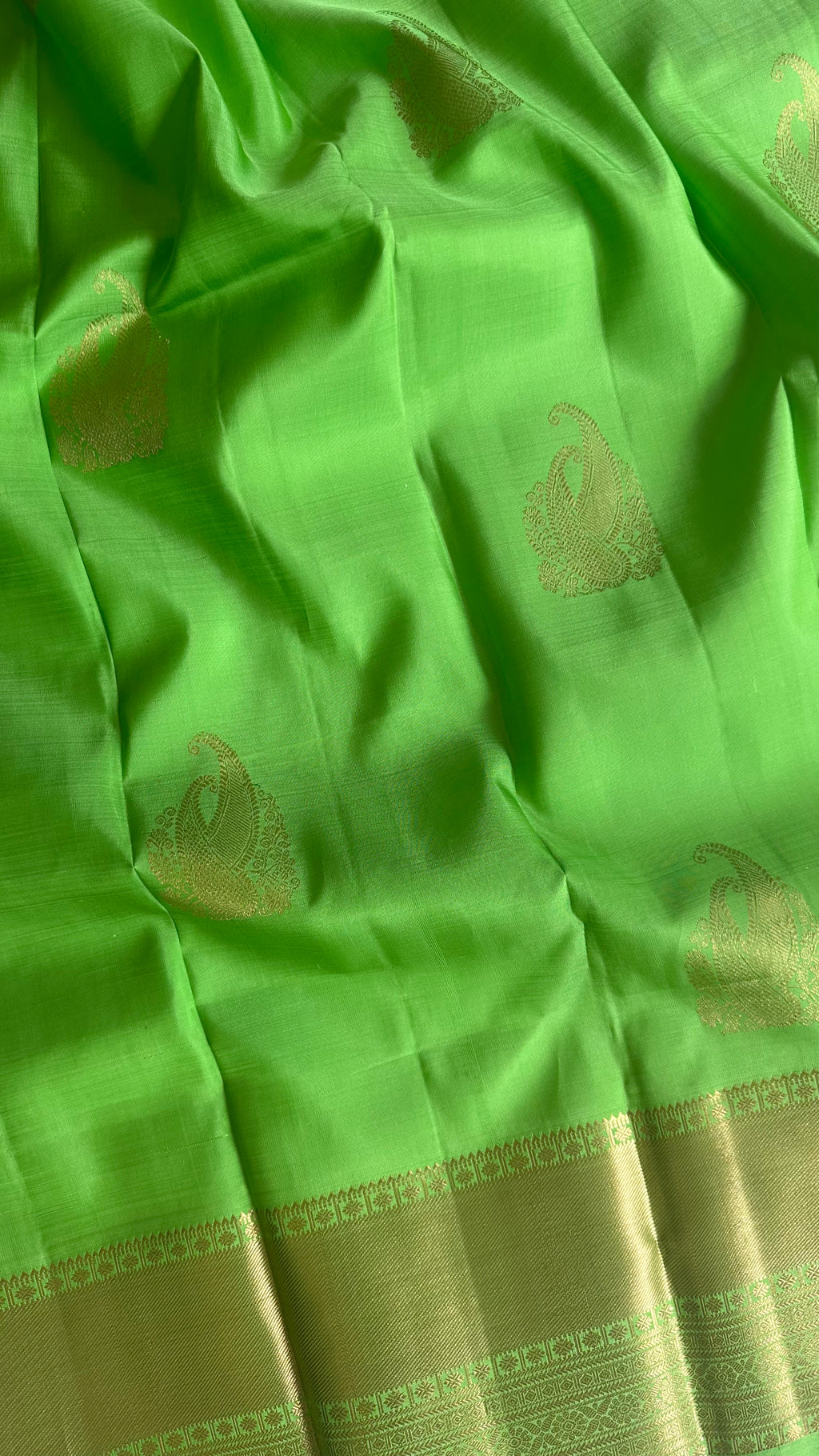 classic kanjiwaram saree